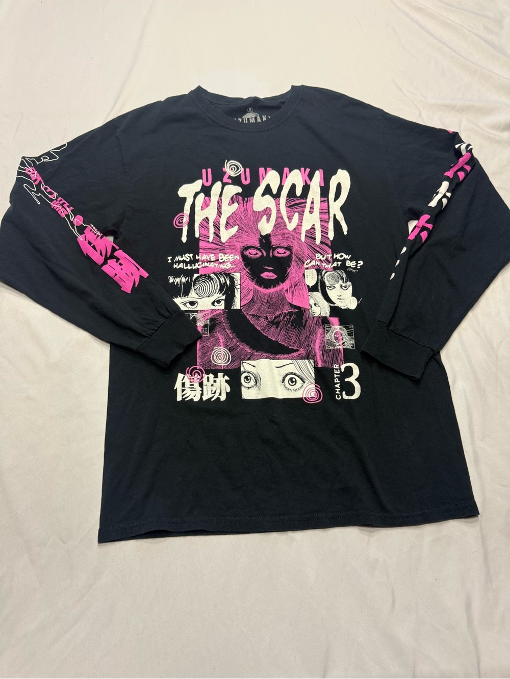 Uzumaki-Black & Pink 'The Scar' Manga Graphic Long-Sleeve Tee